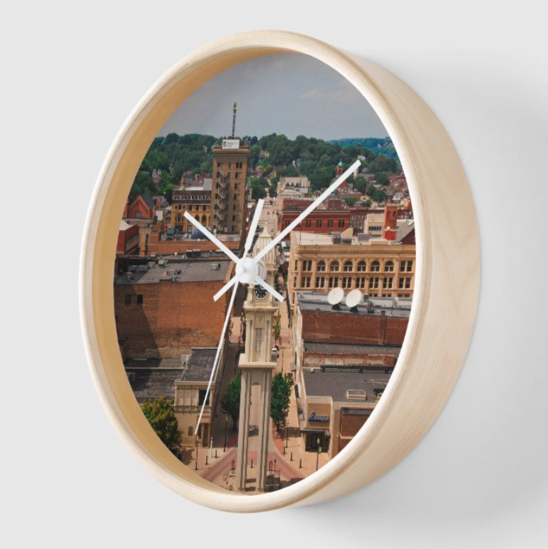 Thumbnail: Town Clock / Downtown Dubuque, IA