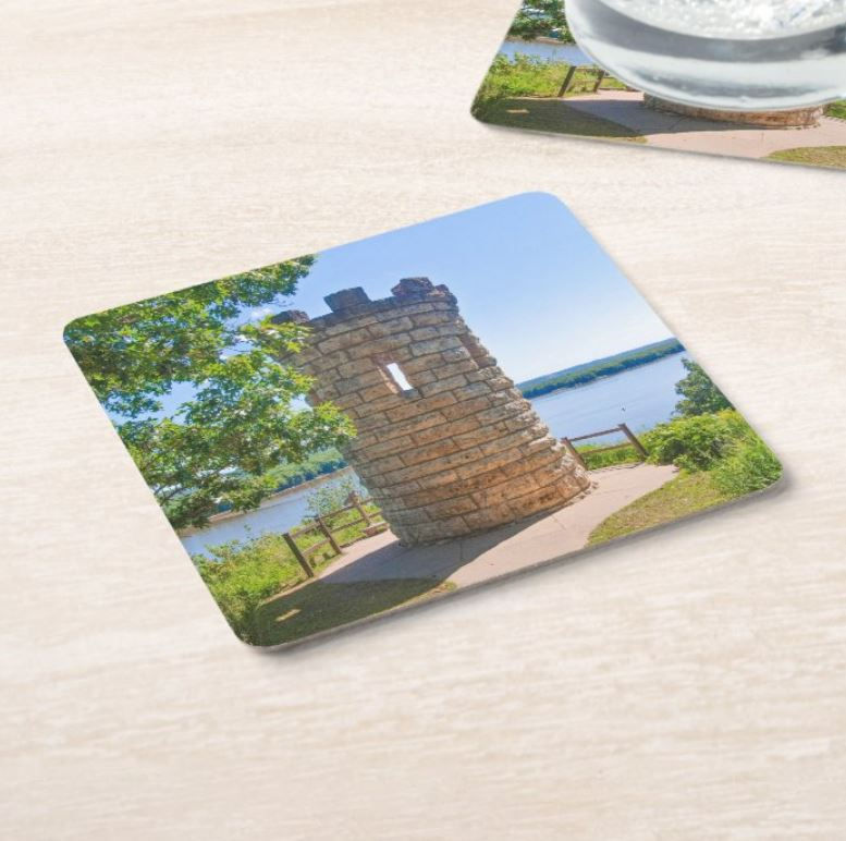 Thumbnail: Julien Dubuque Monument / Mississippi River - Dubuque, IA
