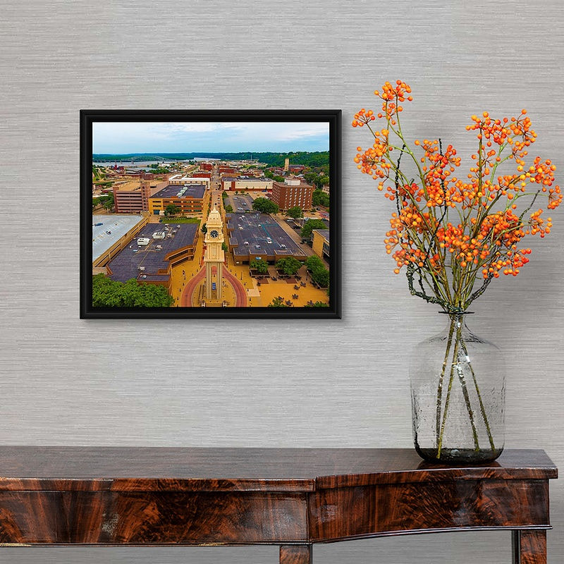 Thumbnail: Town Clock / Downtown Dubuque, IA