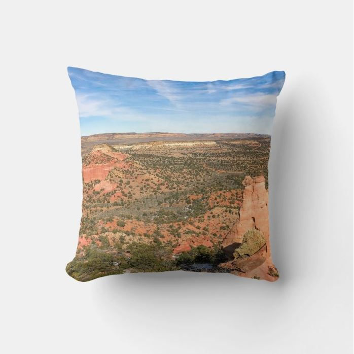 Thumbnail: Pyramid Rock Hike - Gallup, New Mexico