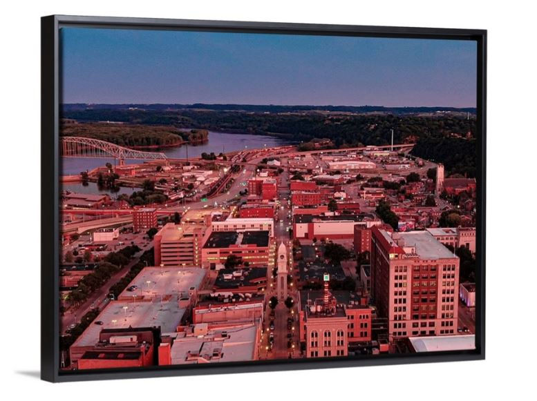 Thumbnail: City Twilight - Dubuque, IA