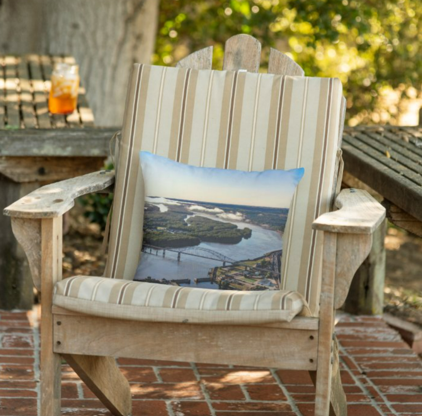 Thumbnail: Morning on the Mississippi - Dubuque, IA