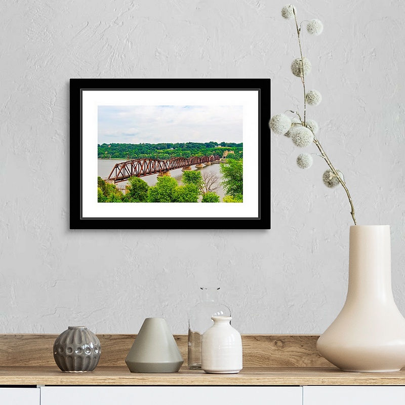 Thumbnail: Train Bridge - Dubuque, IA