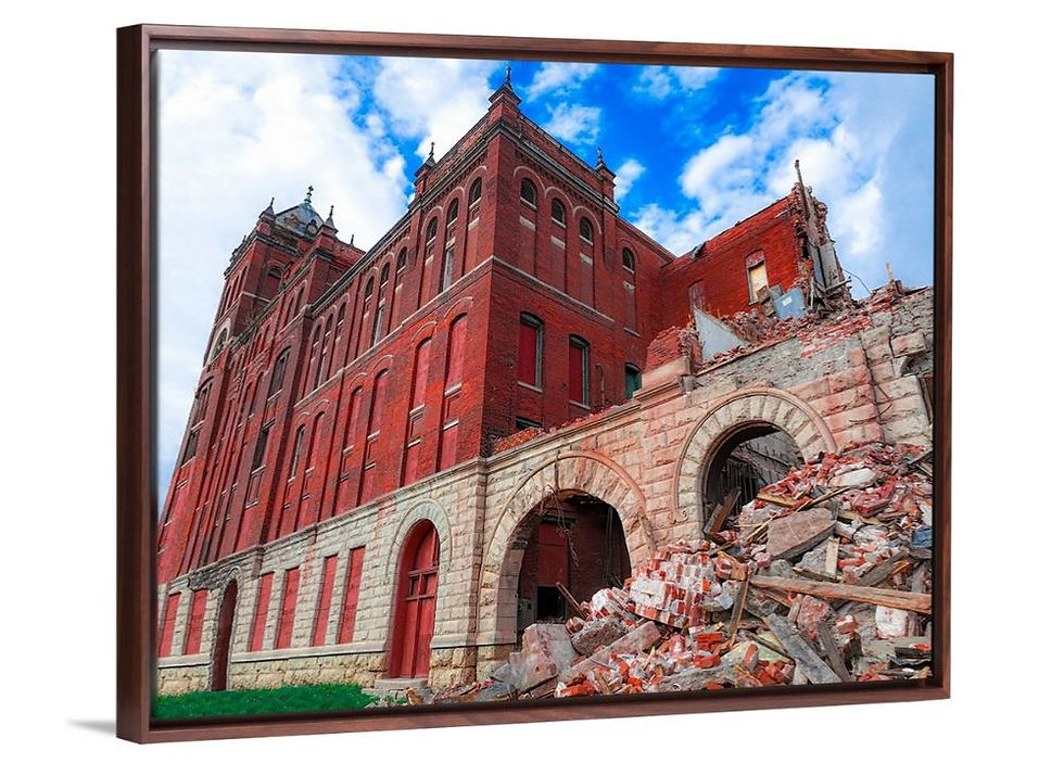 Thumbnail: Crumbles of Past Grandeur - Dubuque, IA