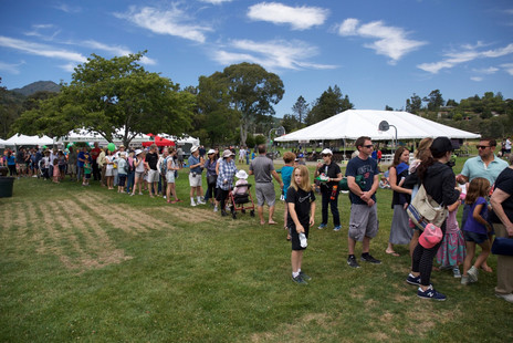 2 - Hot Dog Line 2.jpeg
