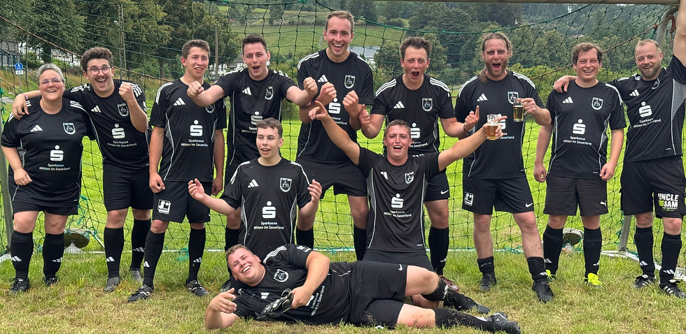 Mannschaftsfoto 1. FC Bremscheid 2025