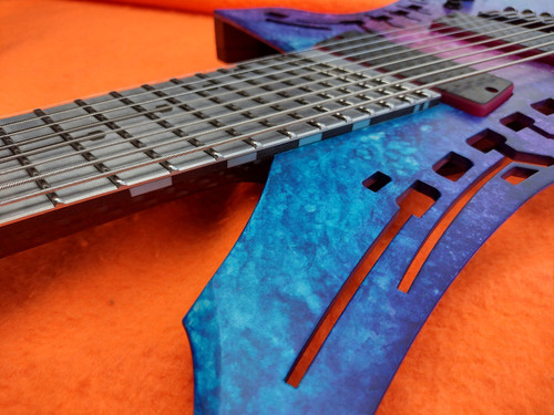 Azwen 8 ULT Skycandy | etherial-guitars