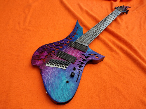 Azwen 8 ULT Skycandy | etherial-guitars
