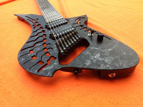 Azwen Headless 8 | etherial-guitars