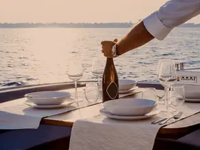 Luxury, Adventure & Romance: The Ultimate U.S. Travel Guide for Unforgettable Dates