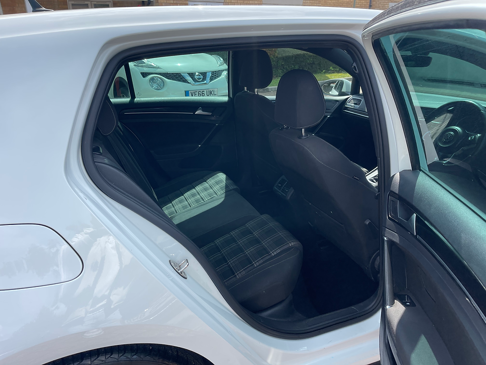Thumbnail: VOLKSWAGEN GOLF GTD