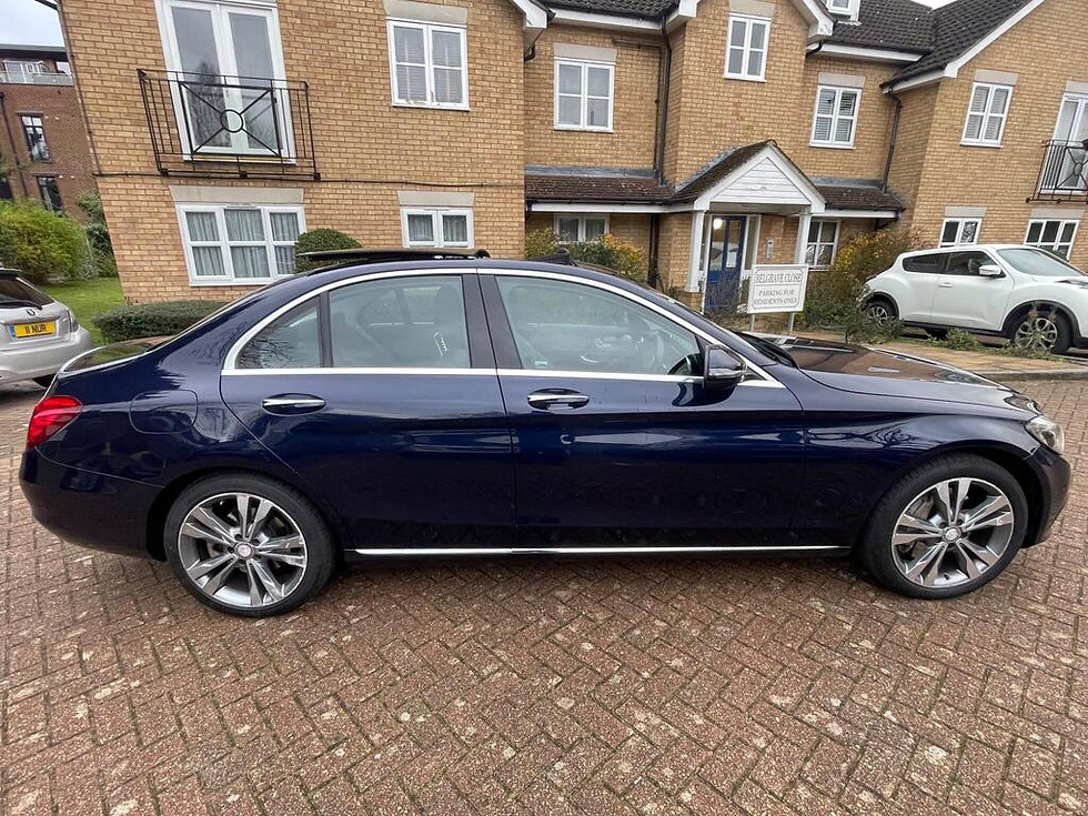 Thumbnail: Mercedes-Benz C Class