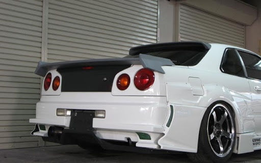 サムネイル： URAS R34 SKYLINE 2DR/4DR DRAG WING