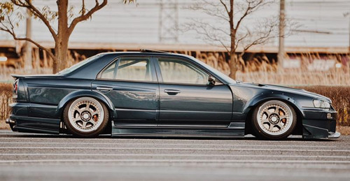 URAS R34 SKYLINE D1-SPEC WIDE REAR FENDER 40MM SET 4DR