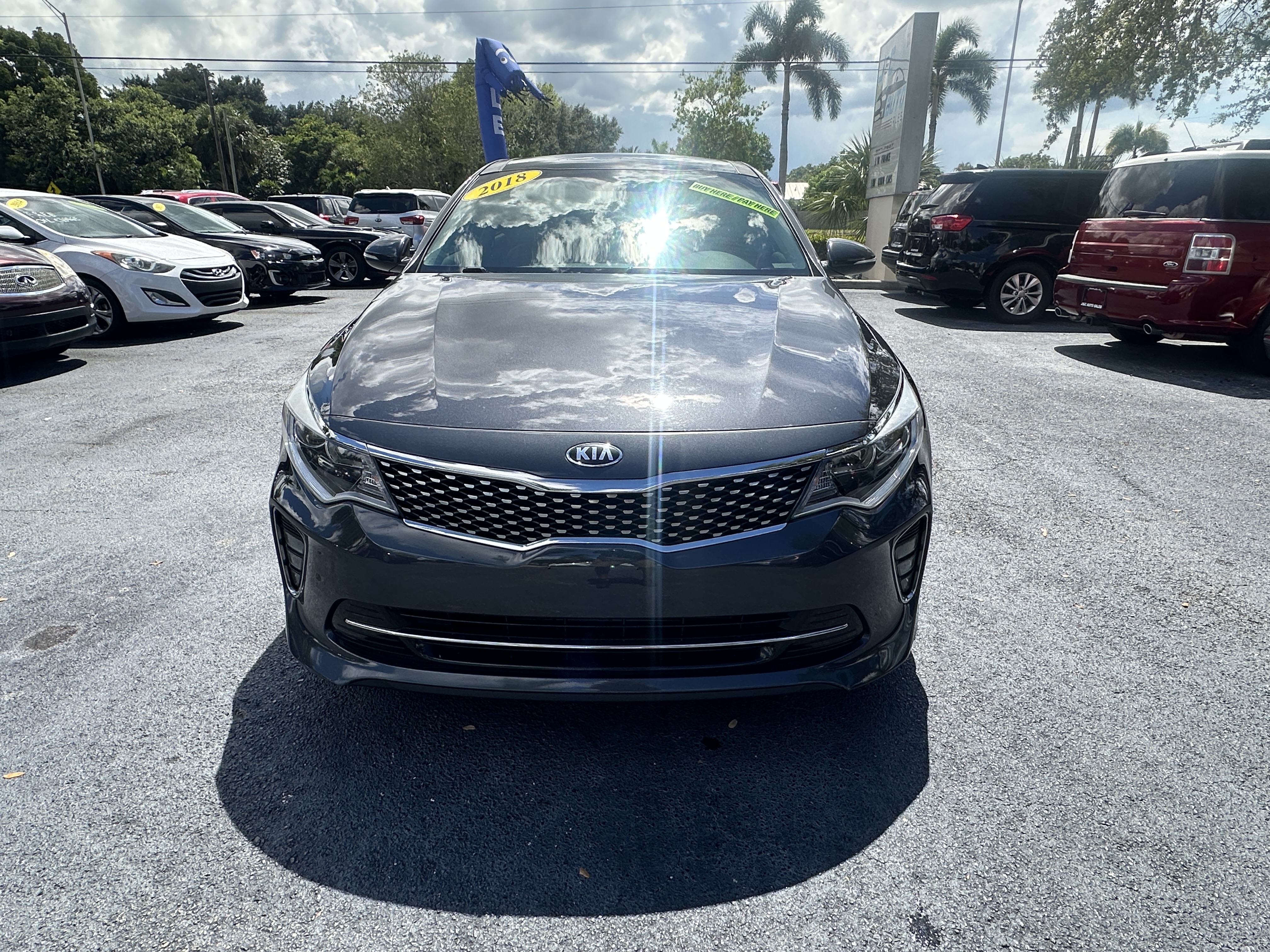 2018 Kia Optima S's photo