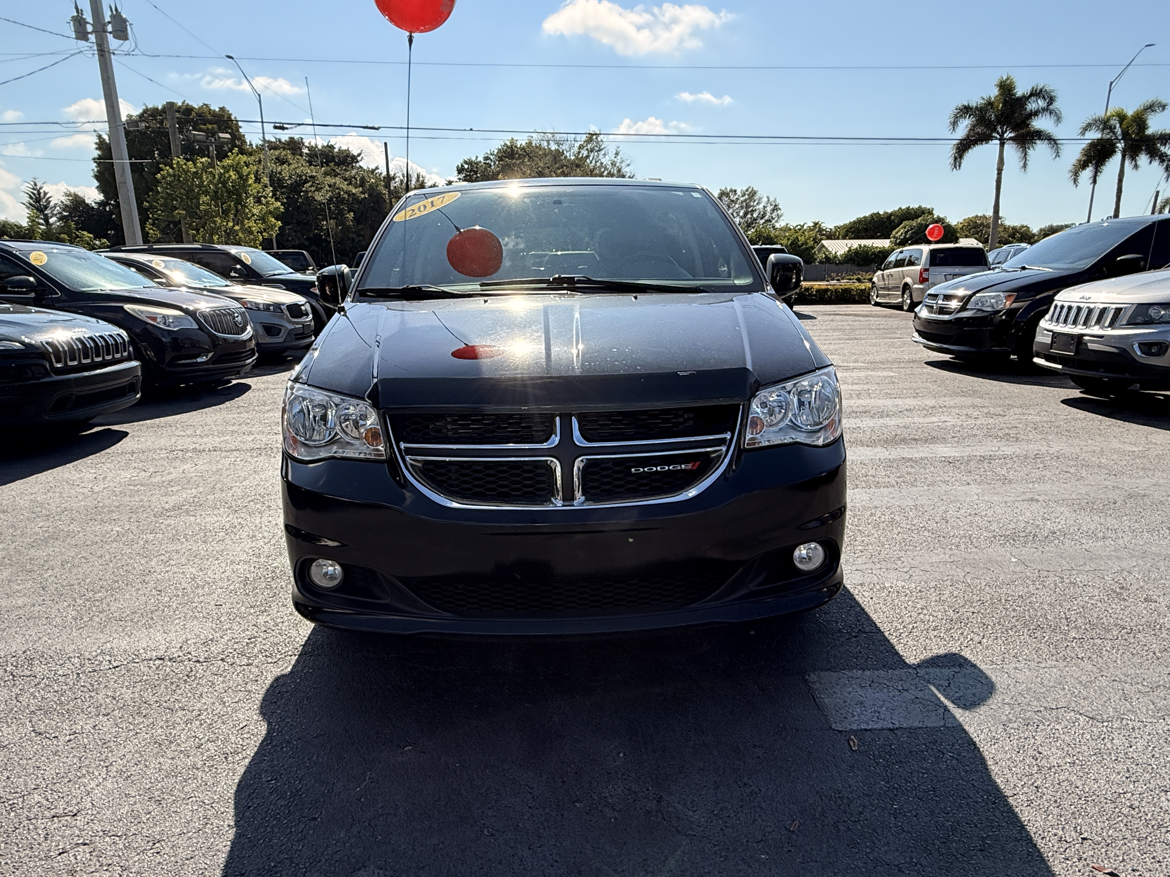 2017 Dodge Grand Caravan SXT's photo