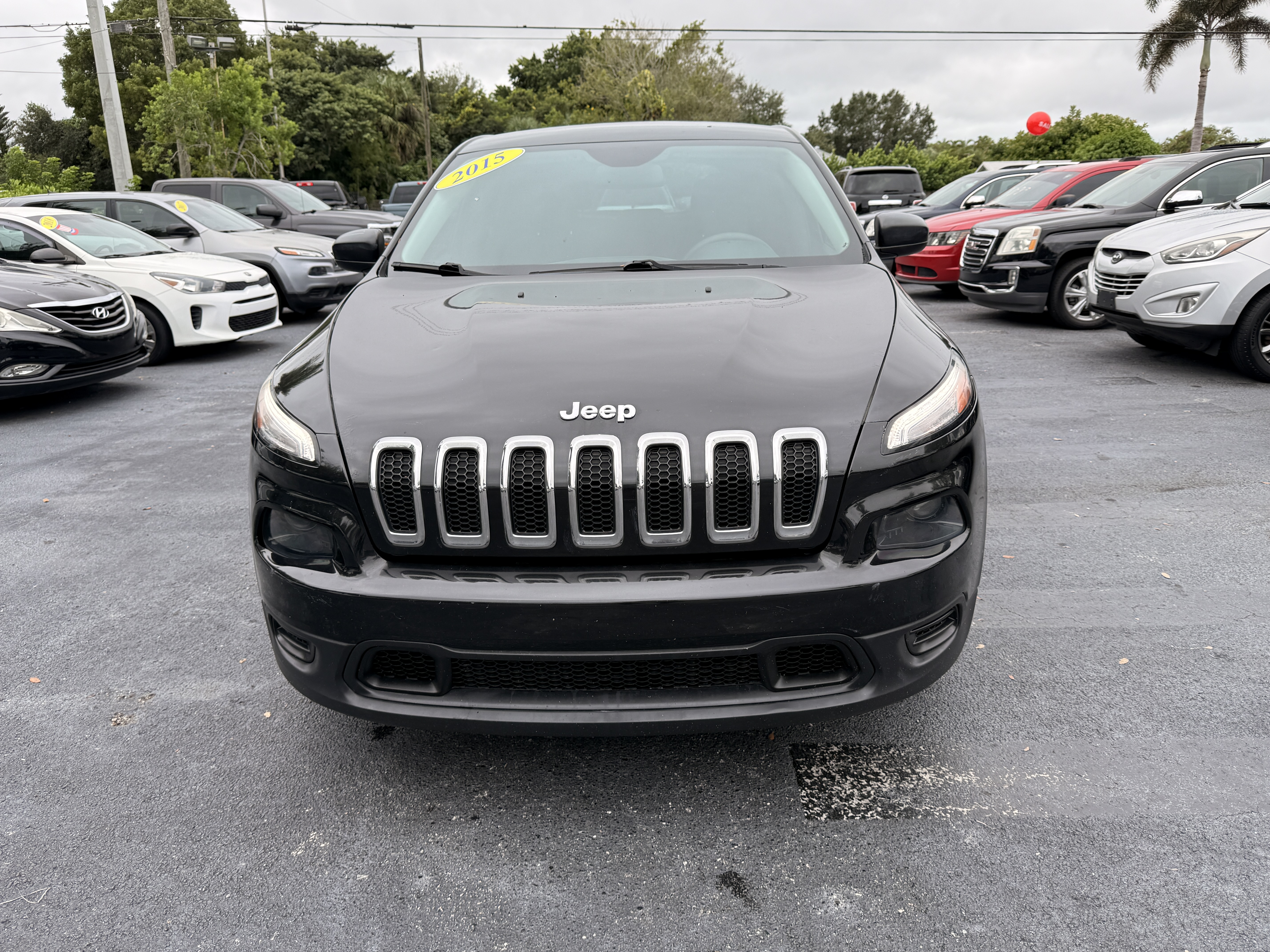 2015 Jeep Cherokee Sport's photo