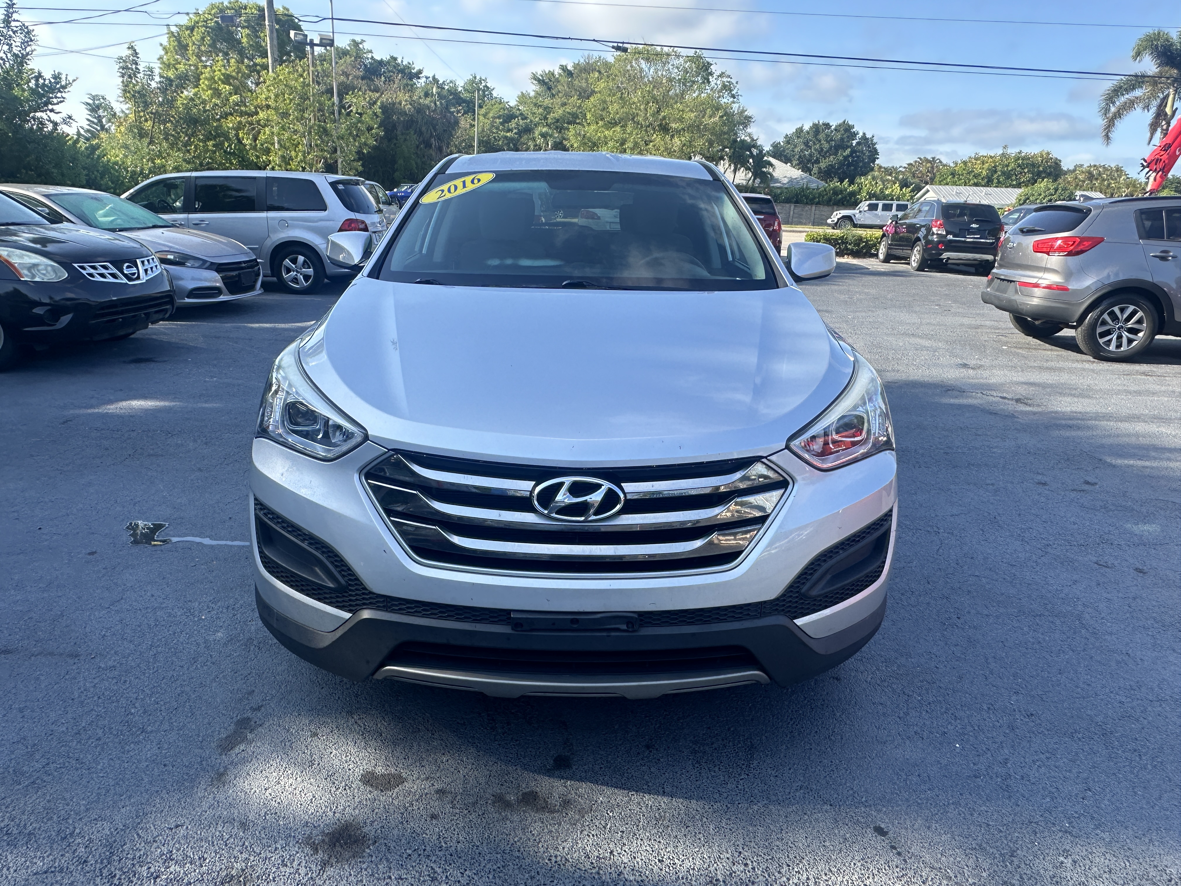 2016 Hyundai Santa Fe Sport's photo