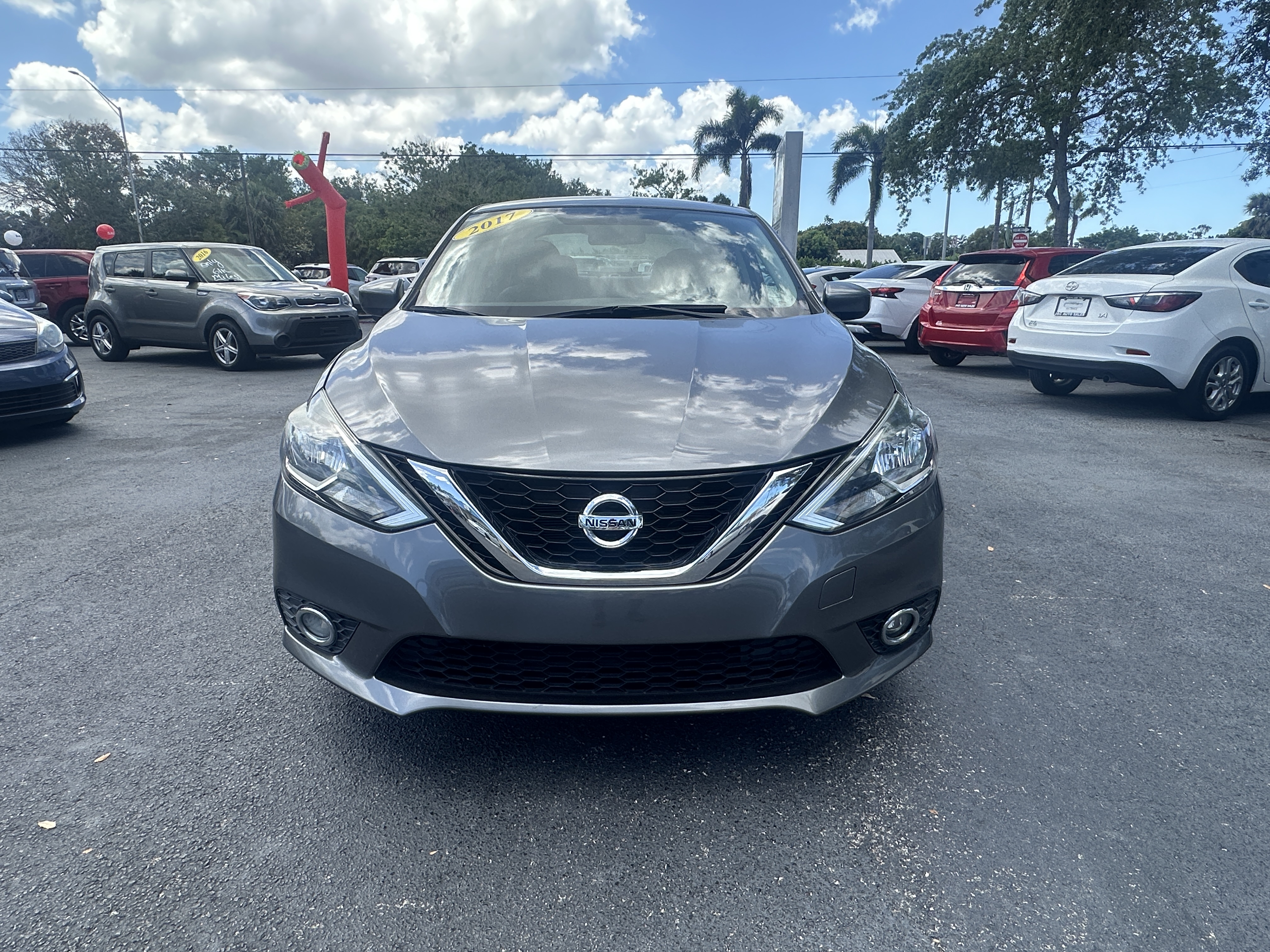 2017 Nissan Sentra SV's photo