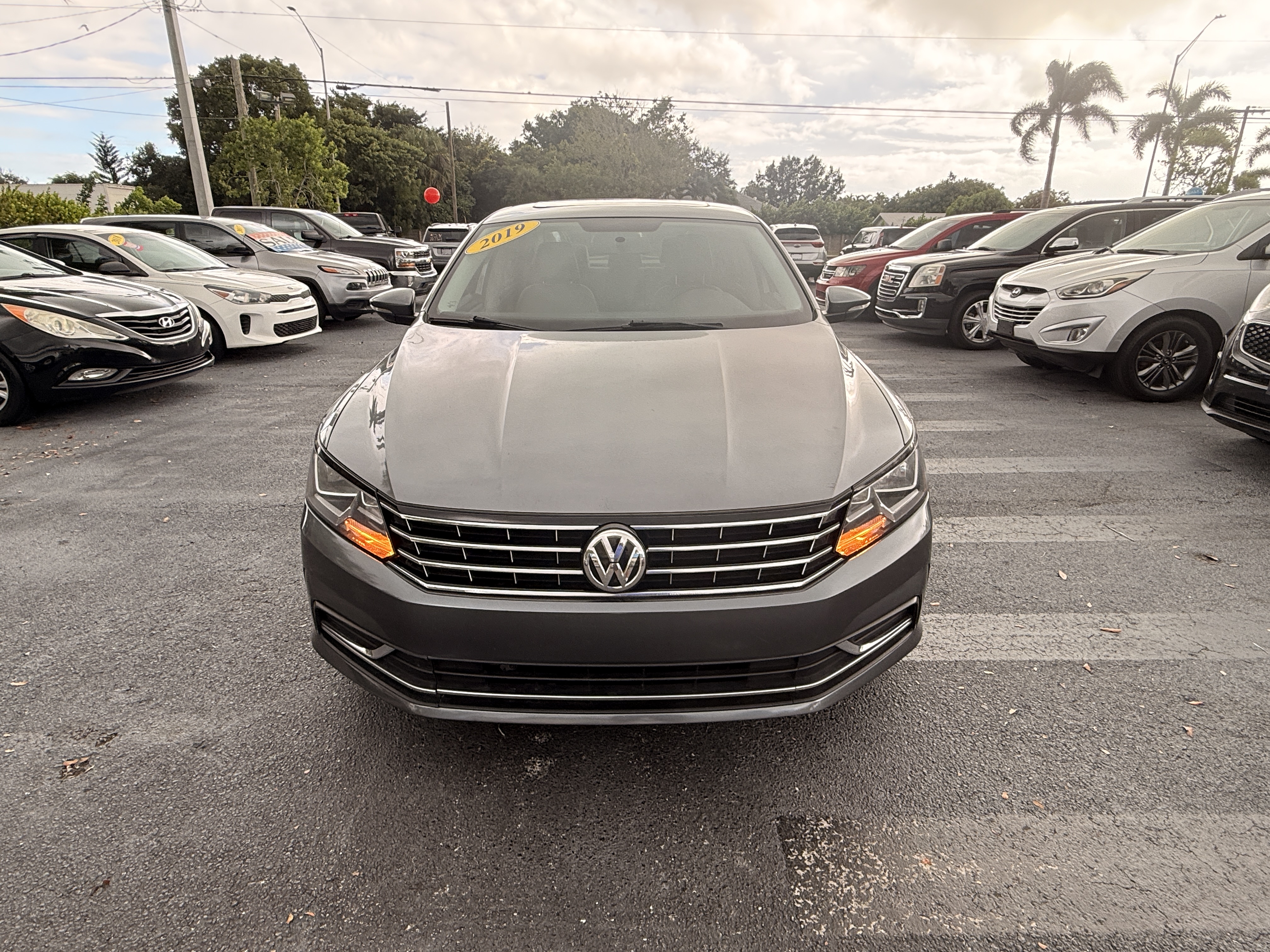 2019 Volkswagen Passat Wolfsburg Edition's photo