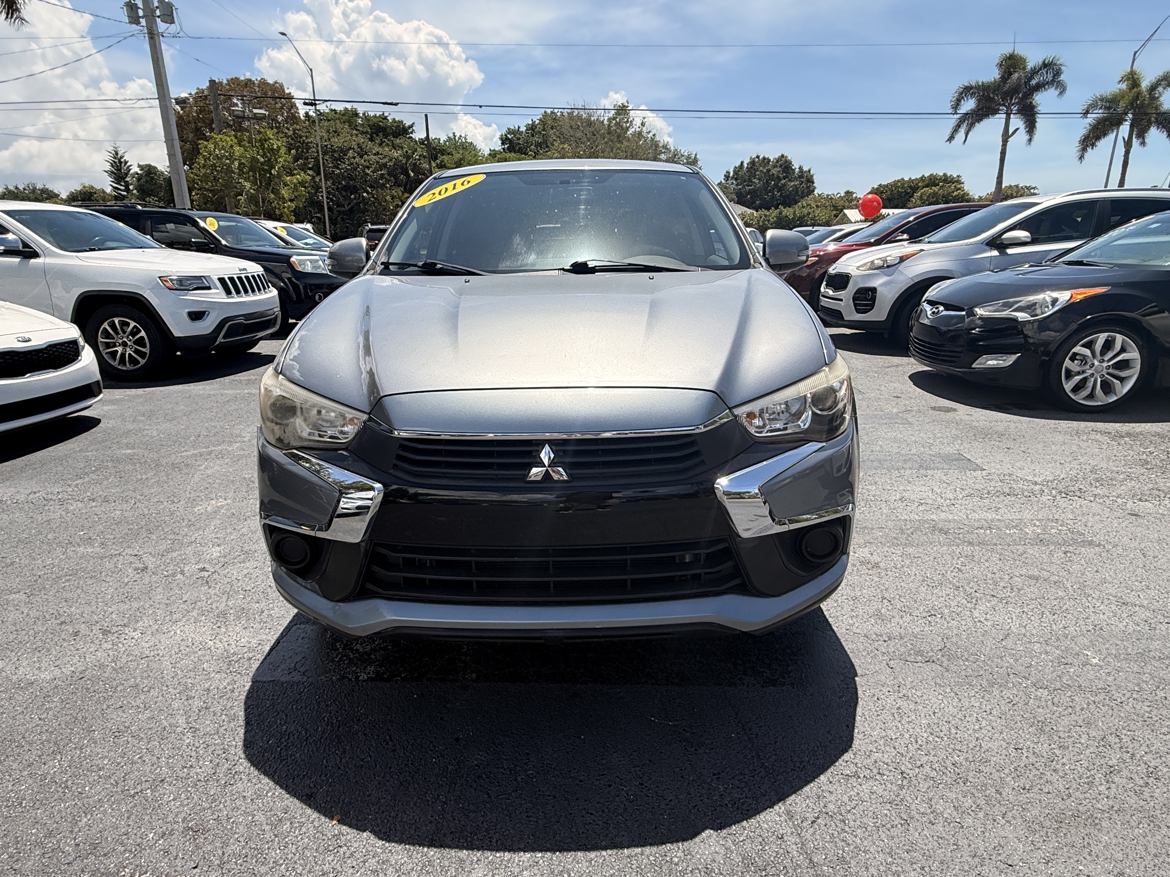 2016 Mitsubishi Outlander Sport 2.0 ES 2WD CVT's photo