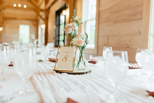 Table Details | The Barn at Blackstone National | Bright Photography | Wedding venue | Rustic | The Barn at Blackstone National