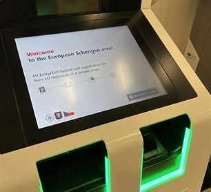 kiosek-ees-pro-registraci-cestujicich-large.jpg
