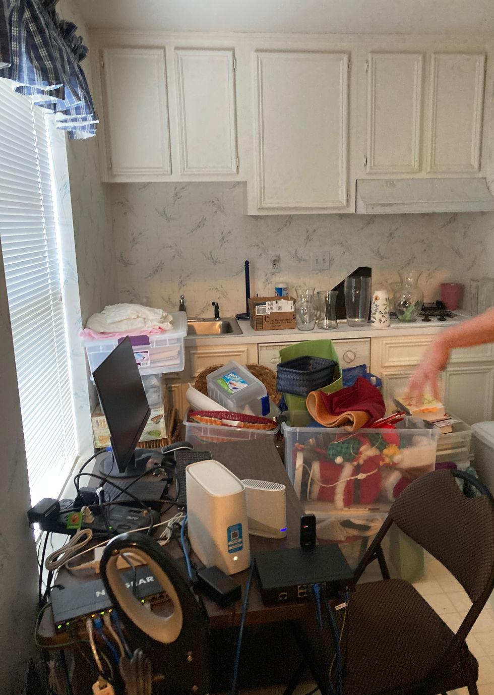 Guest Kitchen Before 1_edited