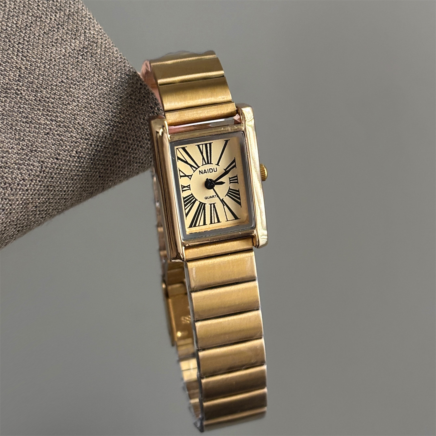 Relógio Feminino Quadrado Minimalista com Pulseira de Aço