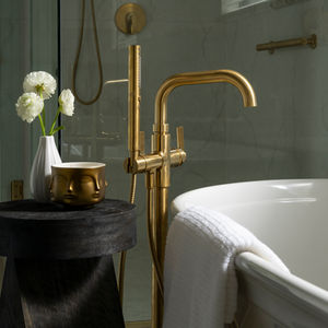 Goliad | Primary Bath