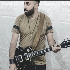 Cezar Borba | Guitarra, Piano, Canto e Produção Artística