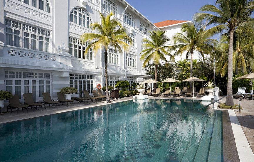 Hotel Pool