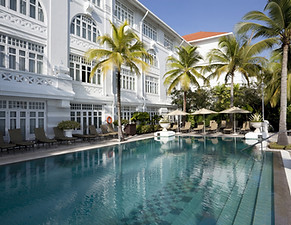 Hotel Pool