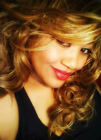 yvette1.jpg