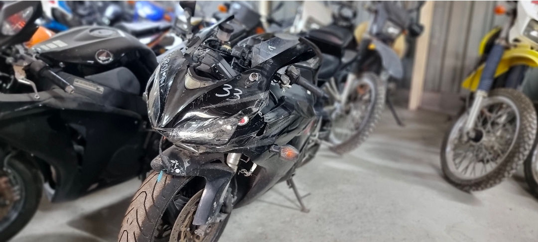 cbr 1000 2007 _ balck