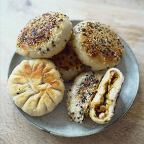 GALETTES CROUSTILLANTES AUX SÉSAMES FARCIES AUX 3 CHAMPIGNONS 