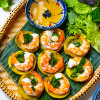 Banh khot - mini crêpes de riz au curcuma 