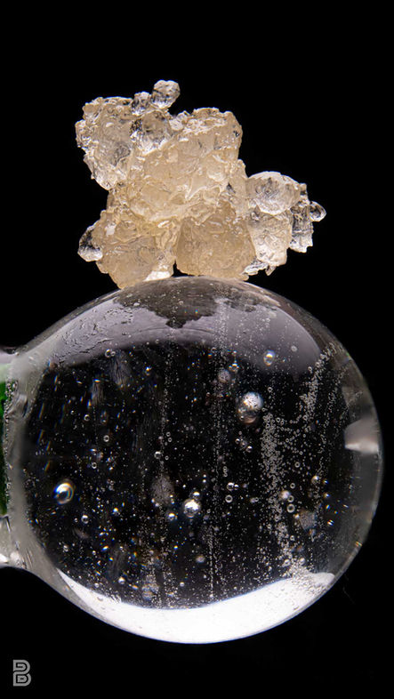 THC-Diamonds-on-Glass-(Web).jpg