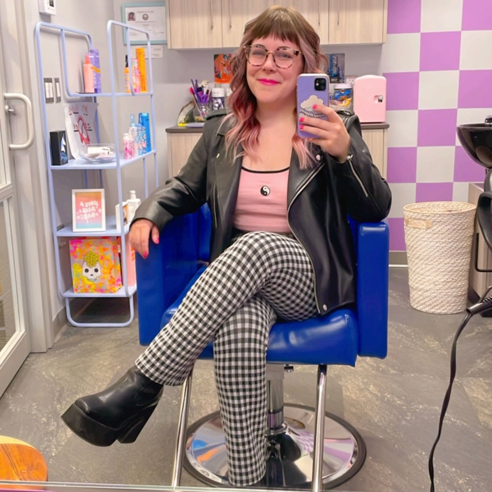 Hairstylist Jessalyn at Bold Hearts Studio