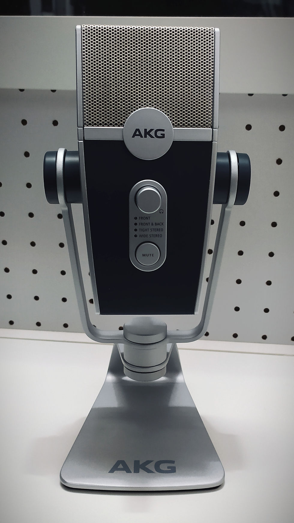 Microfone Condensador AKG Lyra