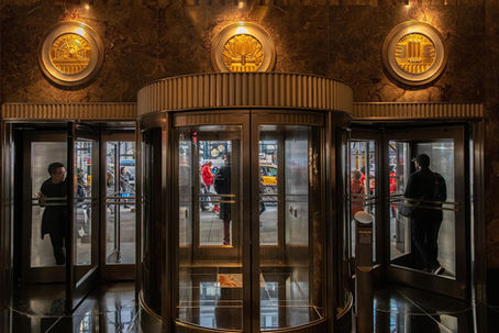 Building entrance architecture