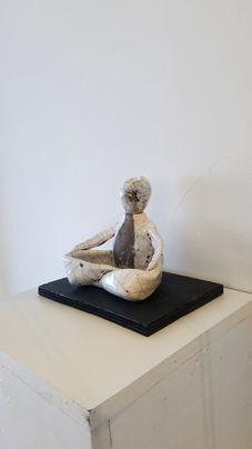 Sculpture en argile avec la technique raku : Sérénité