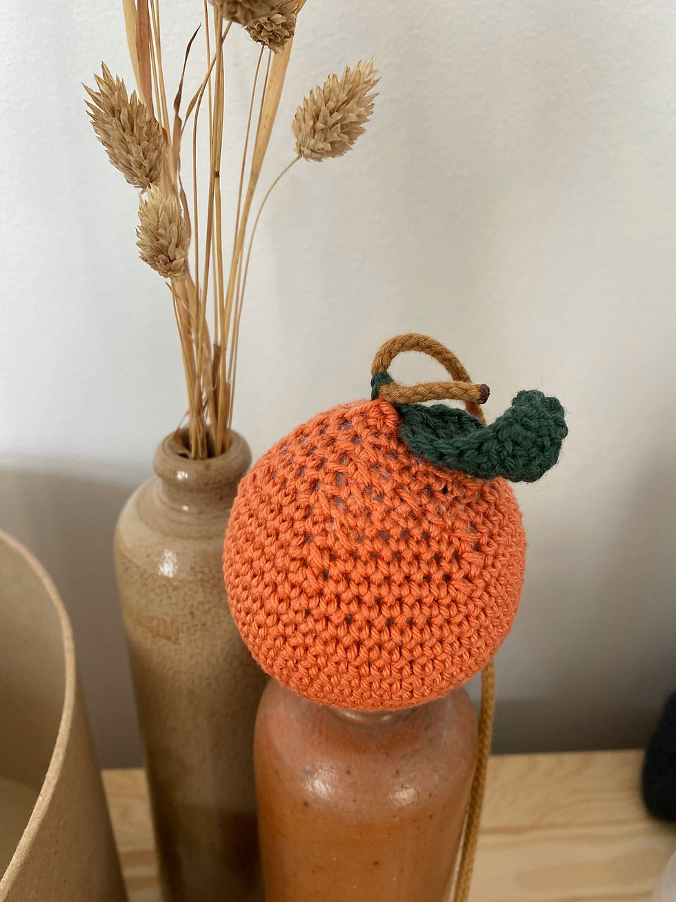 Thumbnail: Rattle orange