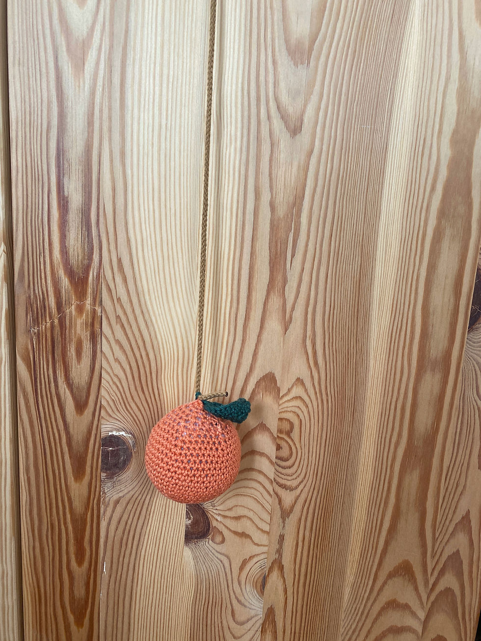 Thumbnail: Rattle orange