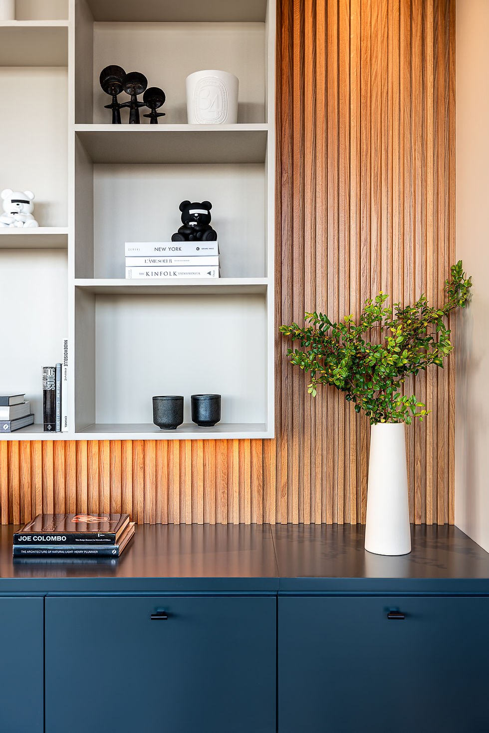 Studio Ocra Brooklyn Living room bespoke design bookcase detail