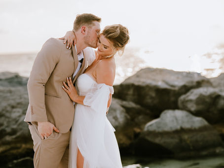 Sun-Kissed Bliss: Why Professional Beach Family & Couples Photography Sessions are a Must!