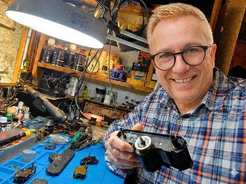 A Technical Interview with Philippe Raybaudi: Master of Widelux Restoration