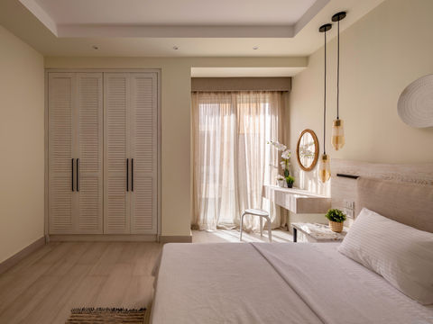 SeaShell 04-157-Edit.jpg