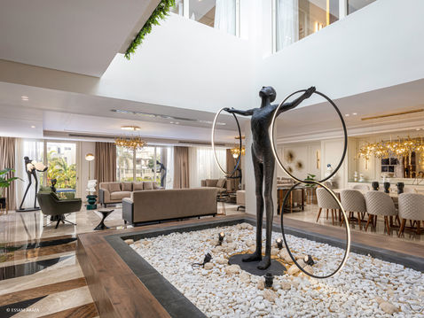 Oriana Villa 04-11.jpg