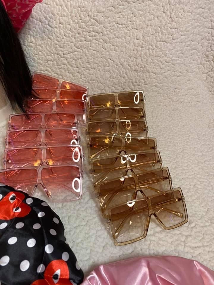 Thumbnail: Flashy Frames